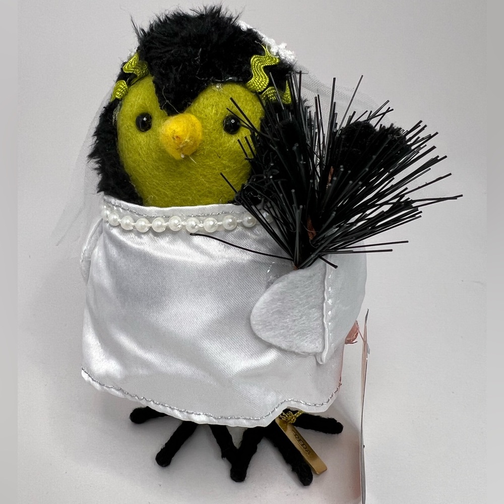 Target Halloween 2023 Featherly Friends Birds Freda Bride Of Frankenstein